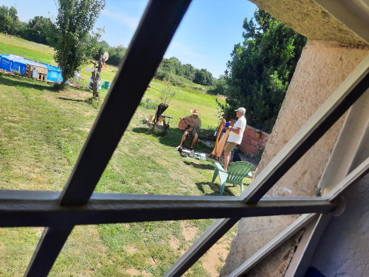 Notrevillage La Salamandre Néret Kültér fotó
